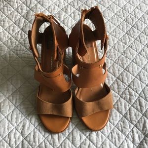 Dolce Vita Sandal size 7.5
